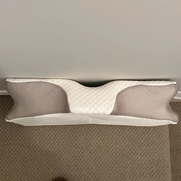 Premium ergonomic pillow, ORNATERA